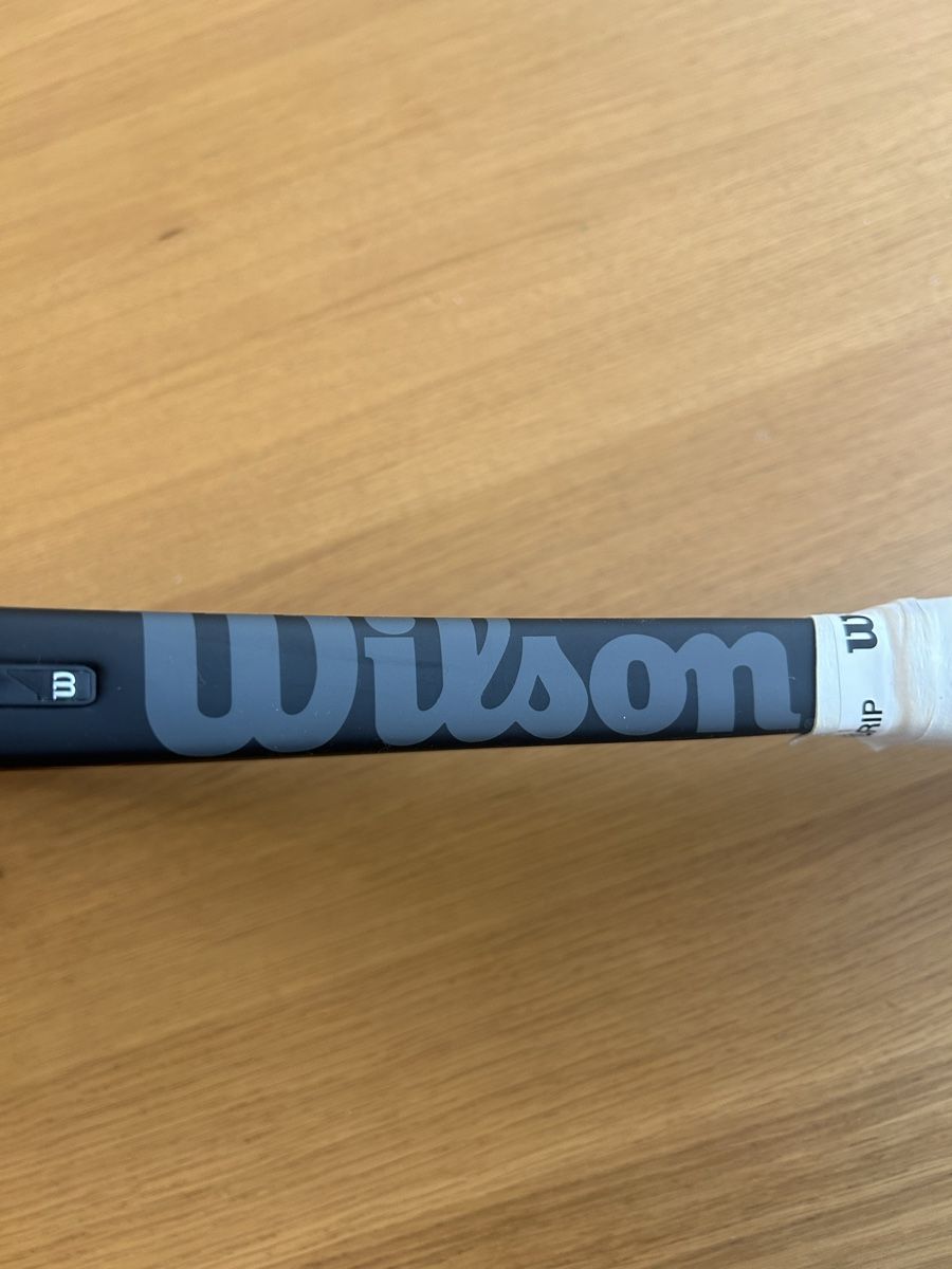 Wilson Schläger: Tennisschläger Wilson Pro Staff 97L – Gebraucht aus Basel von  1