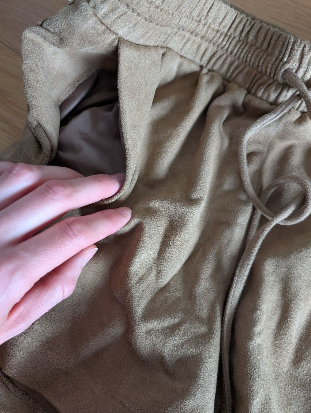 Pantaloni: H&M Shorts braun,Gr. S – Usato da Zug venduto da vik_8fdf 3