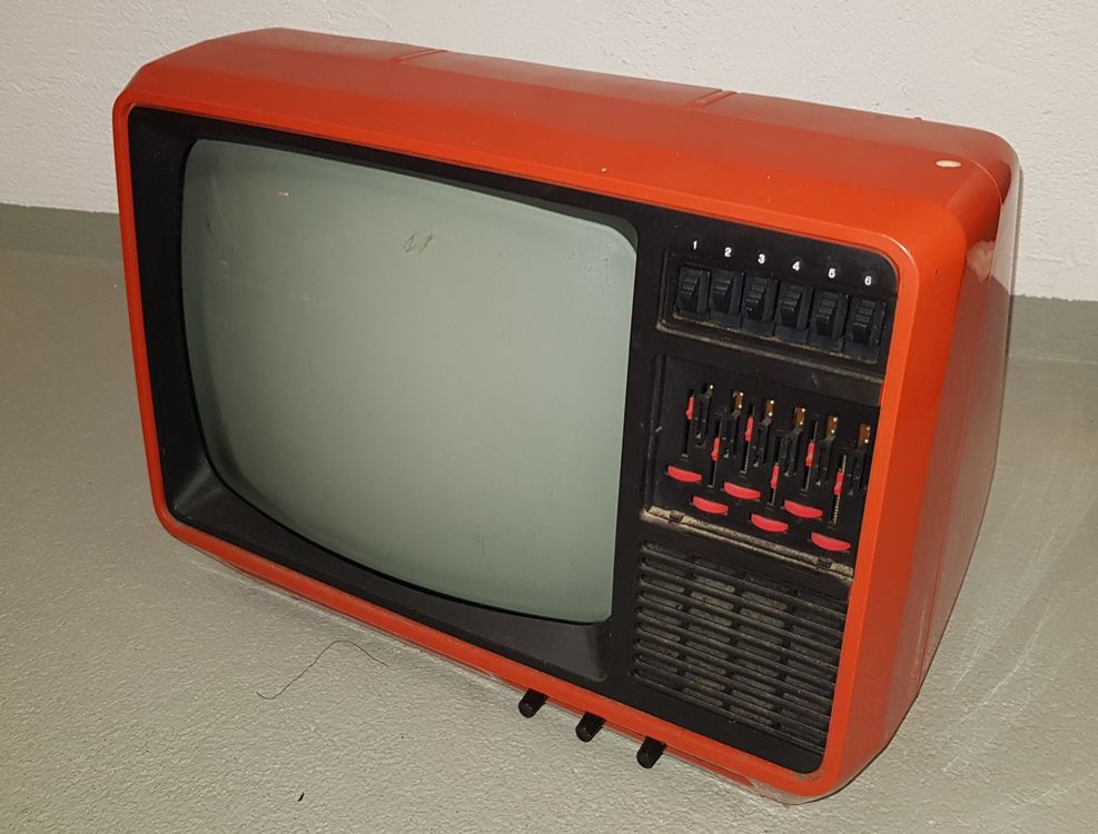 Alter Fernseher zur Deko Kaufen auf Ricardo