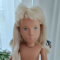 Sasha Morgenthaler Mädchen blond