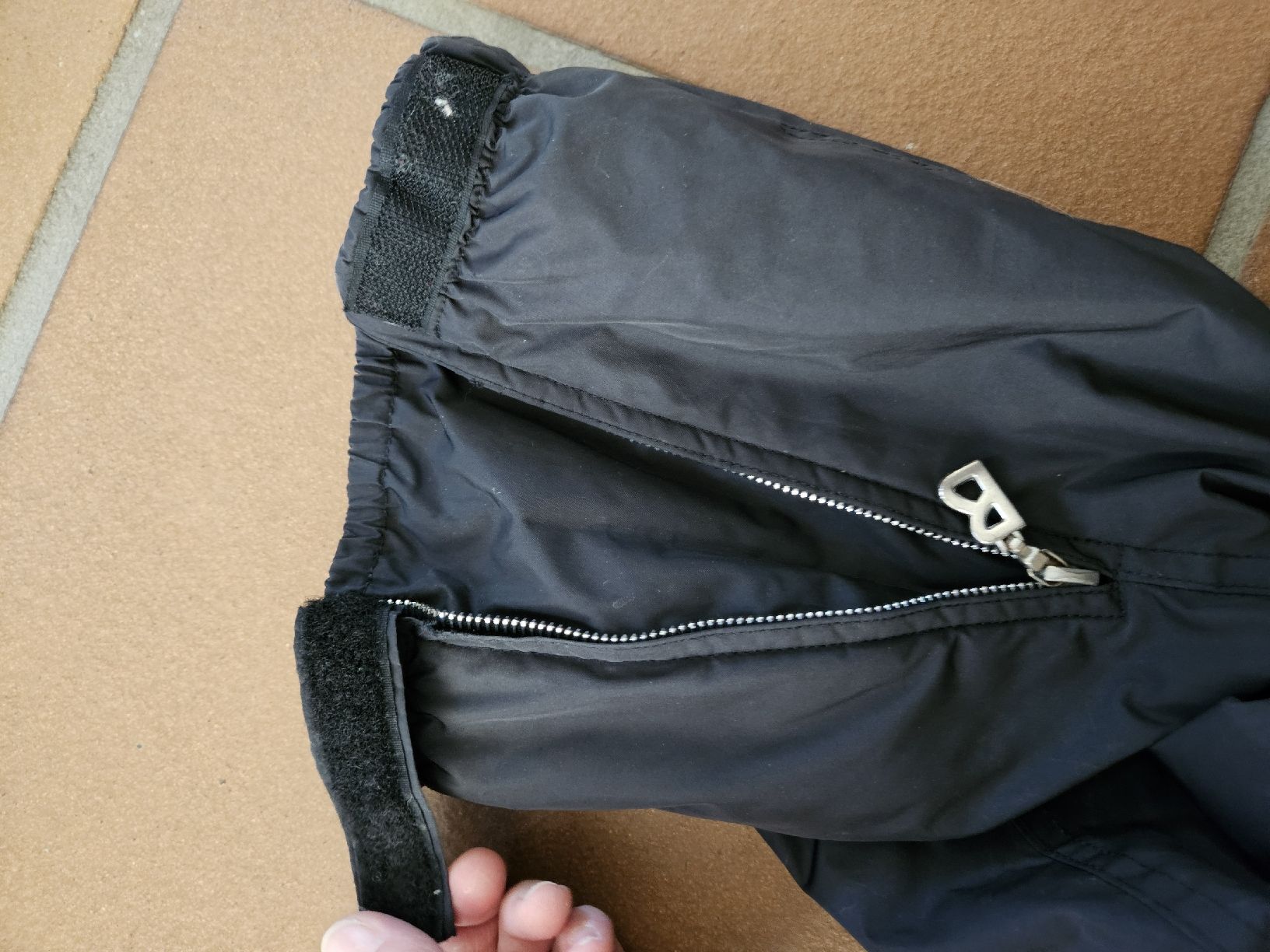 Bogner Pantaloni: Bogner Sschneehose Damen Gr. 38 schwarz – Usato da Eschenbach SG venduto da MarThu 7