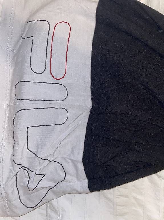 Fila T-shirt: T-shirt – Usato da Basel venduto da lia_brr2 1