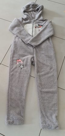 Pyjama peluche gris taille 14 ans