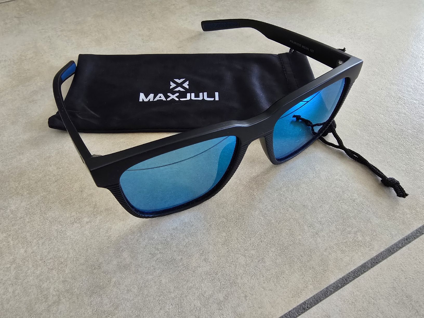 Brillen & Gläser: Herren Sonnenbrille Grösse XL – Gebraucht aus Rickenbach b. Wil von Beautiful.Things