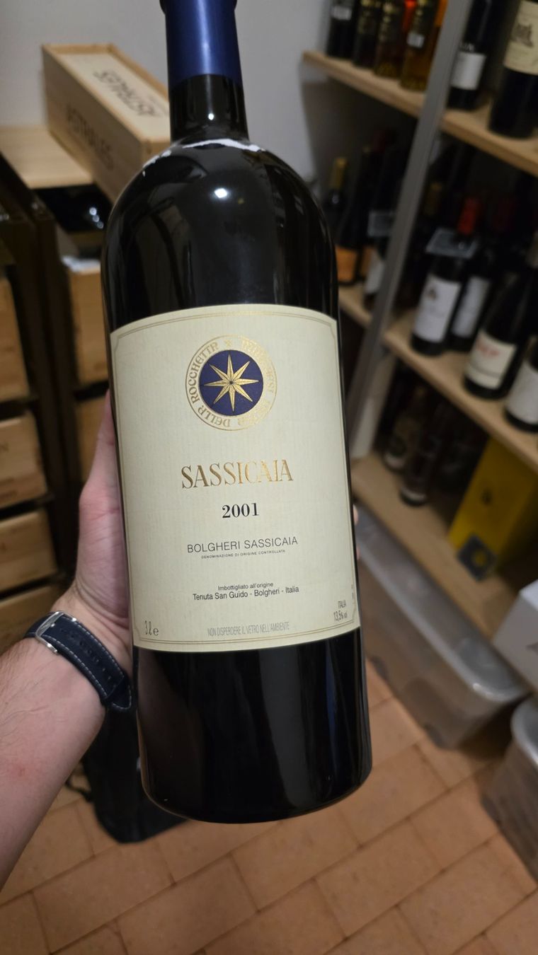 Sassicaia Vino: Sassicaia 2001 - Doppelmagnum 3L – Nuovo e nell'imballaggio originale da Steinmaur venduto da Mediascan