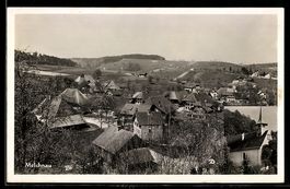 AK Melchnau /BE, Ortsansicht mit Kirche und Wohnhäusern