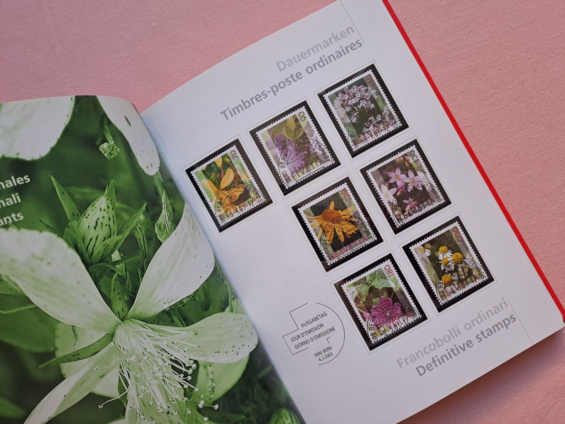 Tutti i francobolli: original Jahrbuch Briefmarken CH Post 2003 Halbmondstempel – Nuovo (secondo la descrizione) da Ostermundigen venduto da pedru8 3