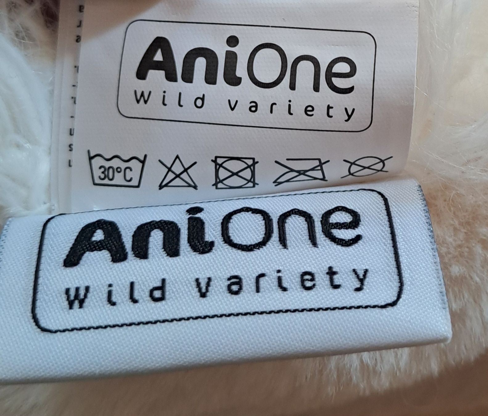 Liege- & Schlafplätze: Maisonnette pour chat en peluche blanc – Neu (gemäss Beschreibung) aus Rolle von Loutre84 8