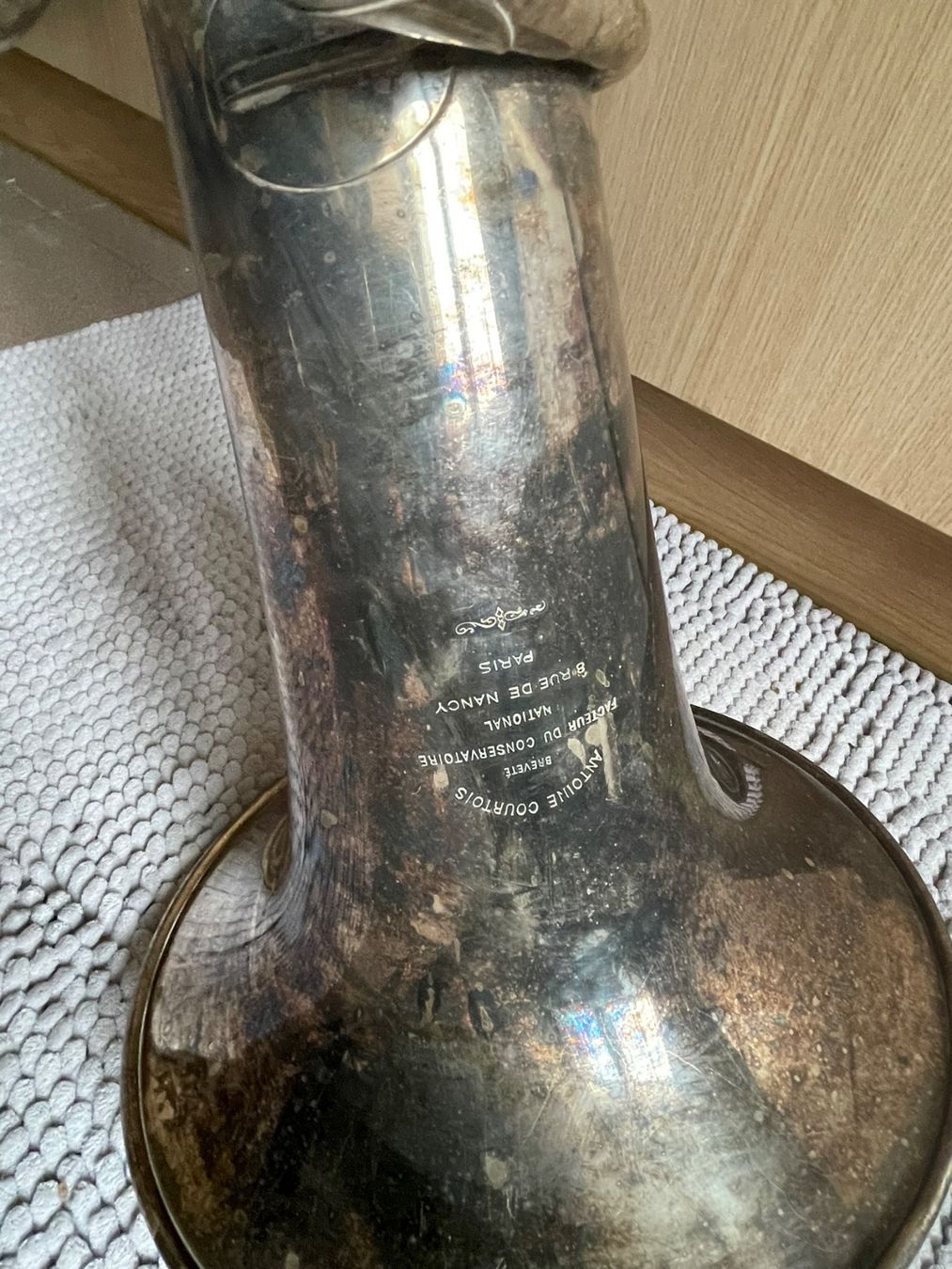 Strumenti musicali: Saxophone sib Antoine Courtois – Usato da Buttes venduto da ButtA15 1