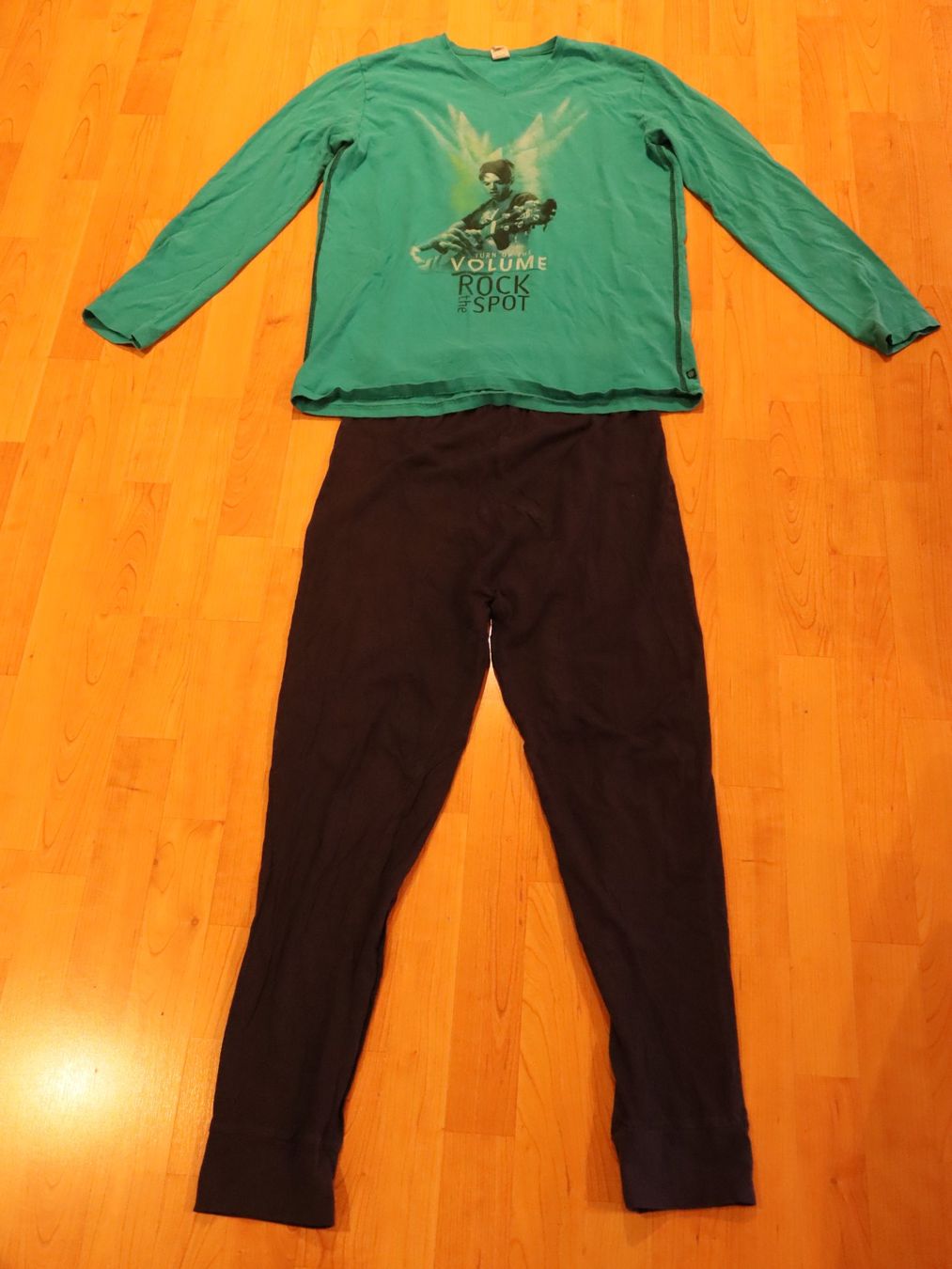 Sanetta Pyjamas & Ähnliches: Jungen Langarm Pyjama 176 Sanetta – Gebraucht aus Wenslingen von Strick4Alpaca