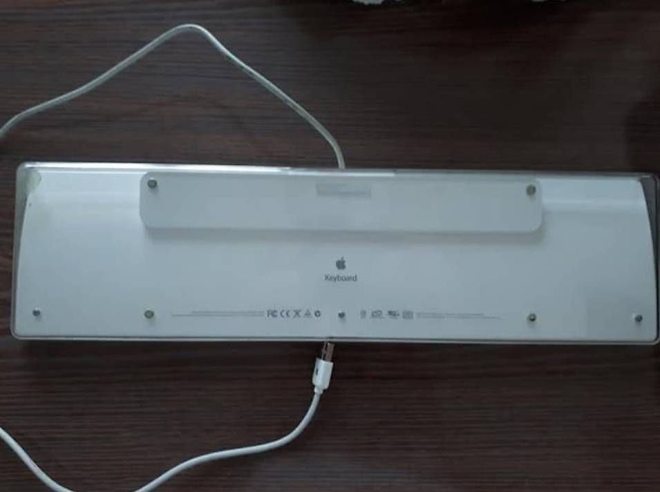 Tastaturen: Clavier Usb Apple – Gebraucht aus Lausanne von pat_88j8 1