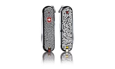 Victorinox Coltelli tascabile: Victorinox Classic Limited Edition 2012 Labyrinth – Nuovo (secondo la descrizione) da St. Margrethen SG venduto da vista23 3