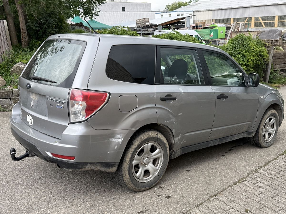 Subaru Automobili: Subaru Forester 2.0 TD AWD – Usato da St.Gallen venduto da nouah 5