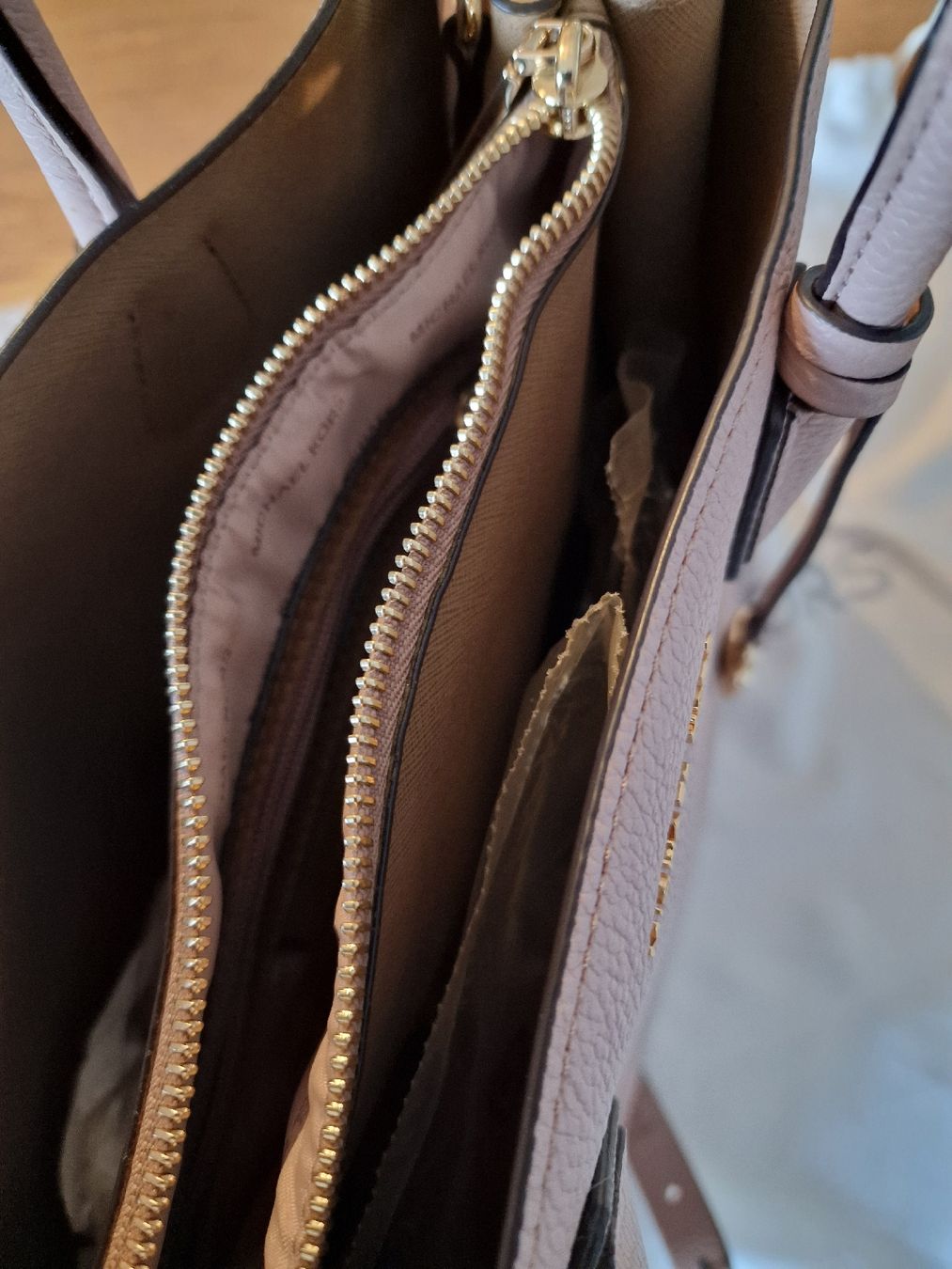 Taschen für Damen: sac micheal kors jamais  utilisé – Neu und originalverpackt aus Cheseaux sur Lausanne von pan_skd5 5