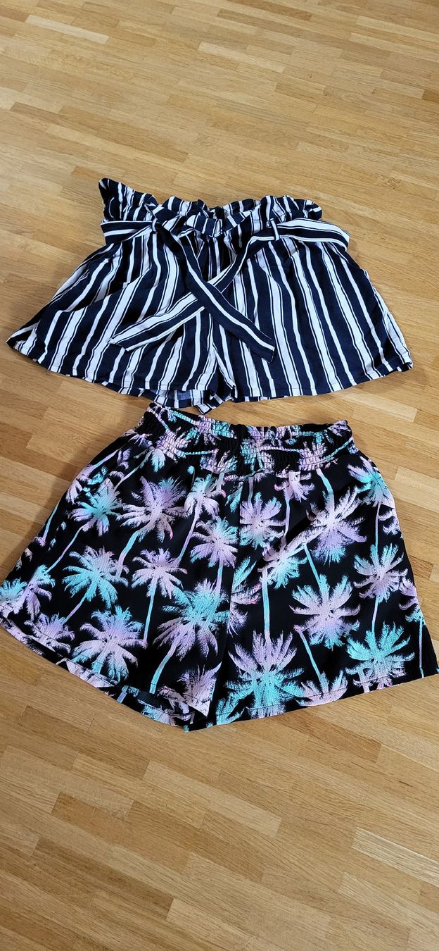 Lotti & Set di vestiti: 2 Shorts 158-164cm – Usato da Oberwil BL venduto da Manue1974