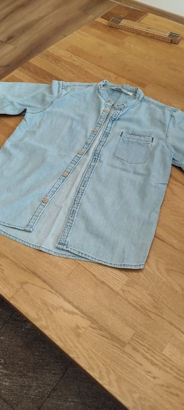 H&M Camicie, T-shirt & Polo: kinder Hemd 134 H&M – Usato da Mörel venduto da MJoaoCosta 2