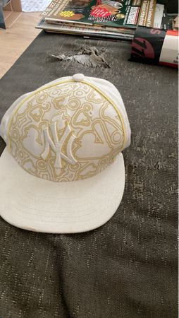New York Yankees Cap weiss gelb gebraucht