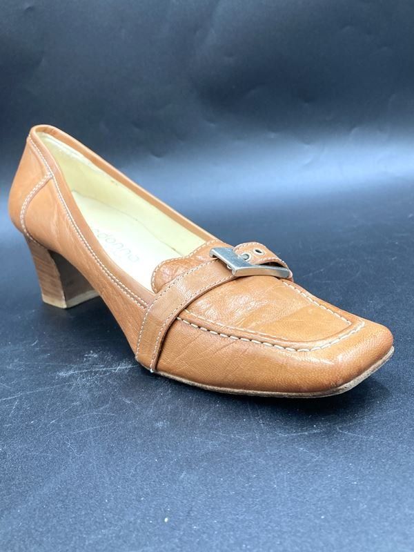 Navyboot Scarpe da donna: NAVYBOOT | Schuhe | Braun | Grösse 39 – Usato da Wittenbach venduto da Restwert_St-Gallen 3