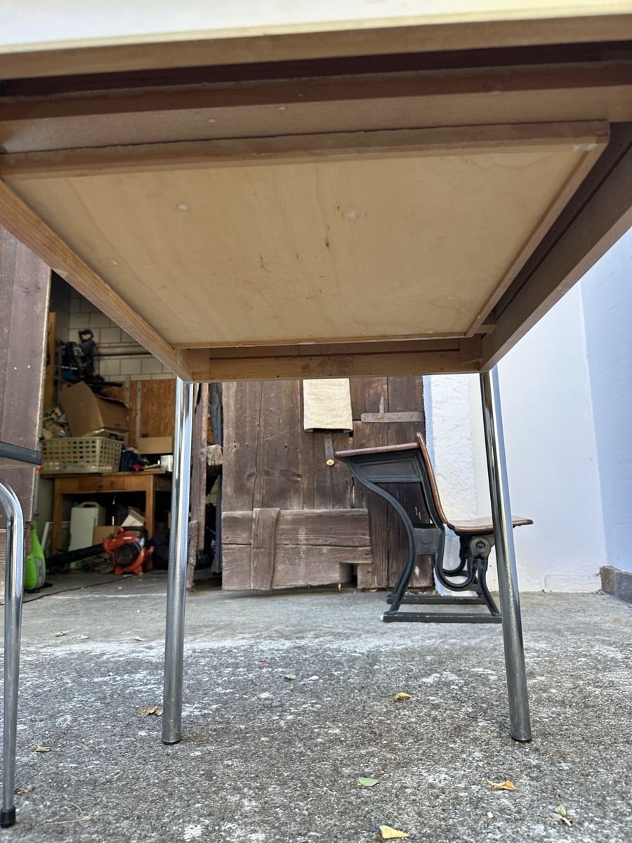 Tavoli: Küchentisch Esstisch Basteltisch mit Hocker – Usato da Villmergen venduto da Bezdupe 8