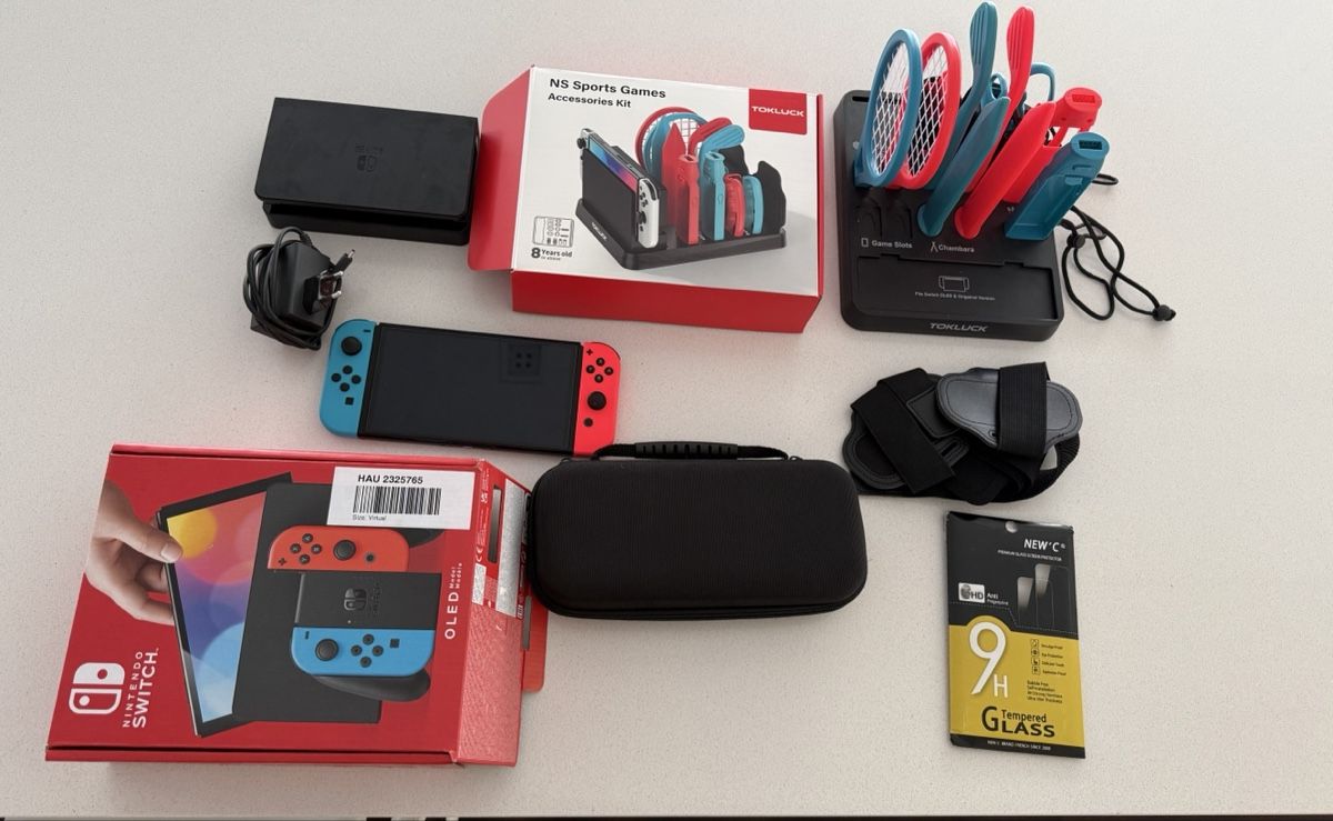 Nintendo Console: Nintendo Switch OLED Bundle! In guarantee 09/26 – Nuovo (secondo la descrizione) da Meggen venduto da Petra-Arte
