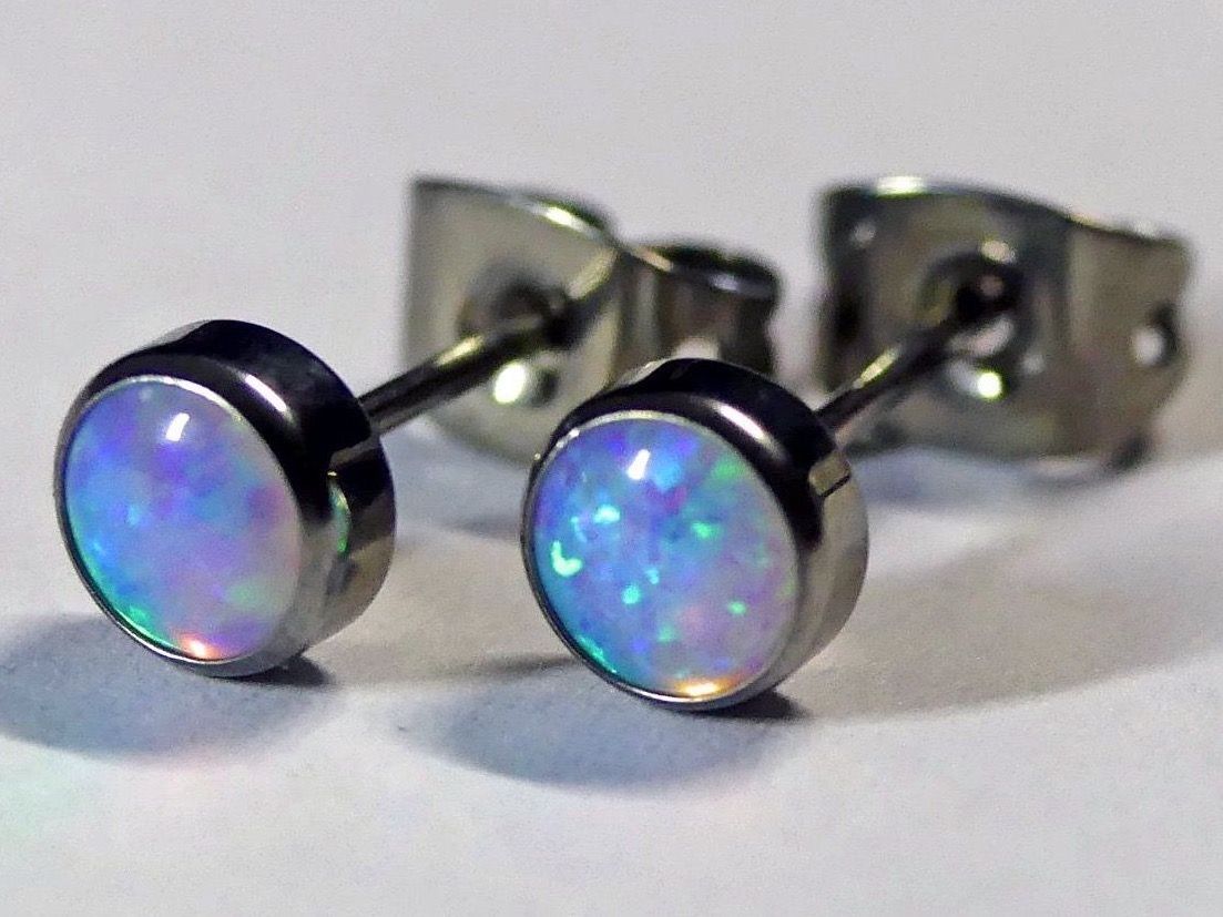 Orecchini pendenti & Orecchini a lobo: Ohrsteker aus Titanium mit Opal – Nuovo e nell'imballaggio originale da Matten b. Interlaken venduto da kero71 3