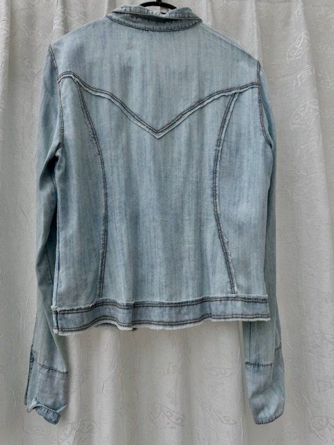 Bottega Veneta Camicette: BOTTEGA JEANS BLUSE (M) – Usato da Honau venduto da sainj 1