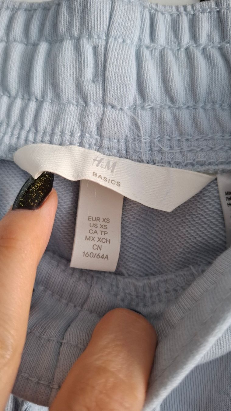 H&M Hosen: Basic Shorts - Grösse XS – Neu (gemäss Beschreibung) aus Rickenbach b. Wil von VeryLovelyThings 1