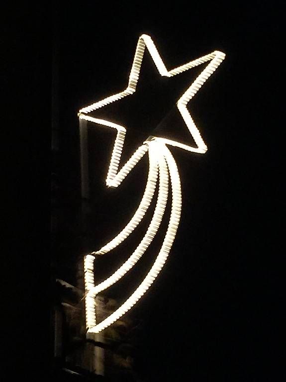 Tutte le decorazioni: Weihnachtsstern Metall mit Leuchtschlauch – Usato da Münsingen venduto da Moser99 4