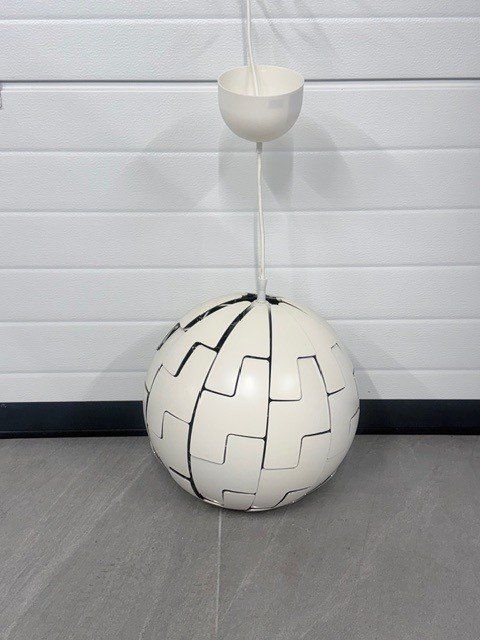 Ikea Lustres & lampes de plafonds: IKEA PS 2014 Pendelleuchte Weiß/Silber – D'occasion à Wegenstetten par 1a_ware 1