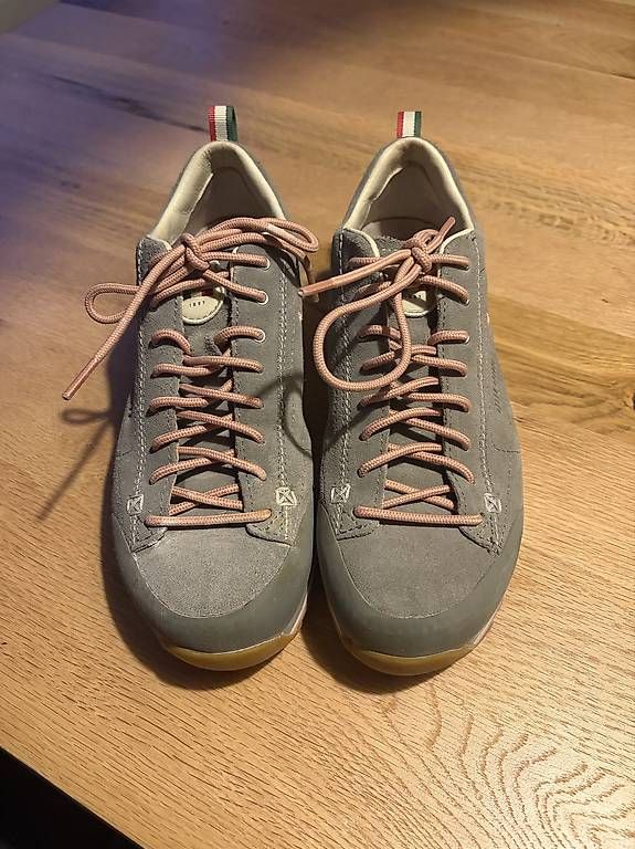 Scarpe da donna: Dolomite chaussures de randonnée/marche – Usato da La Chaux-de-Fonds venduto da ann_8n89 1