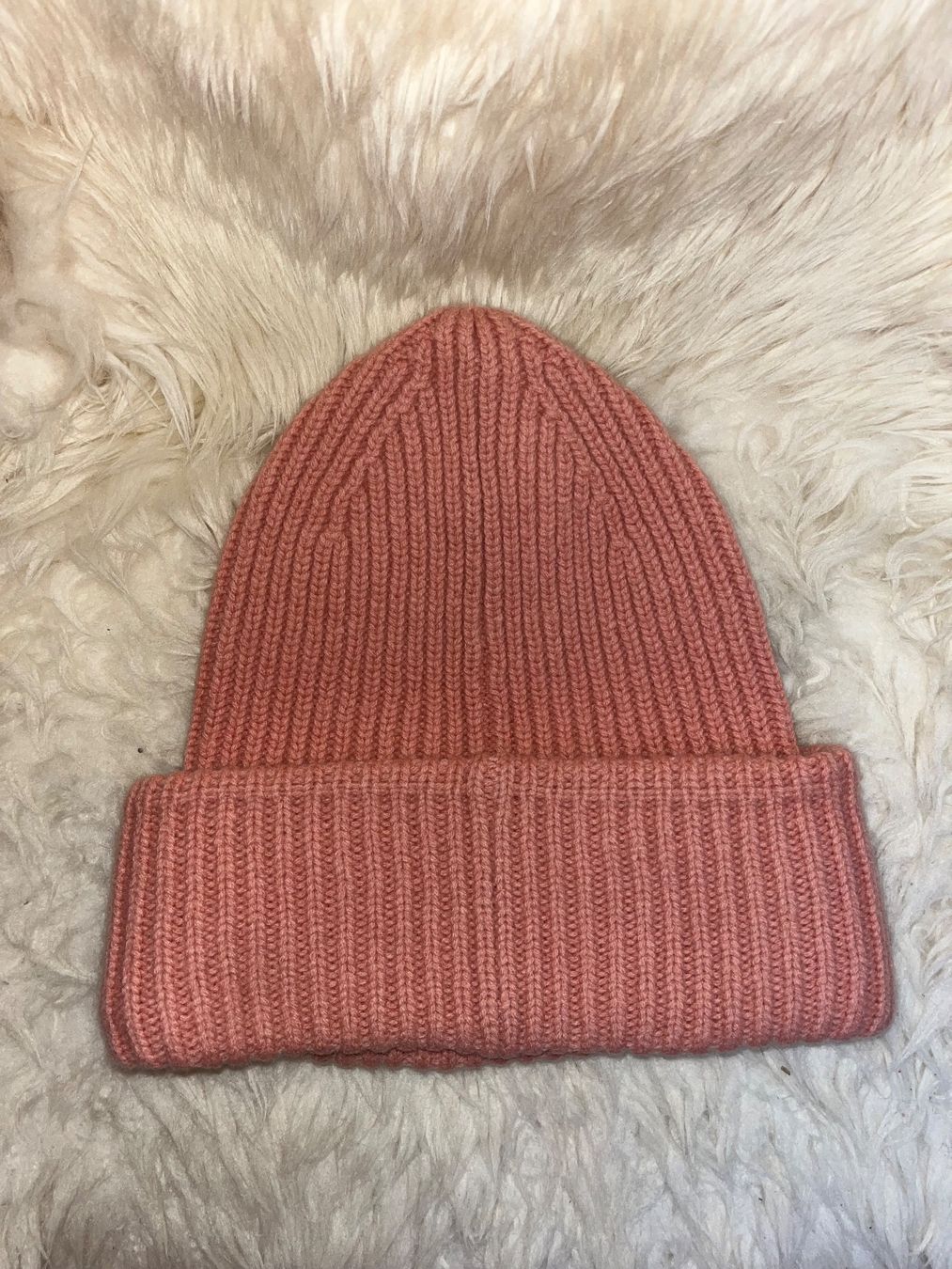 Copricapi, berretti & cappellini: Acne Studios Gerippte Mütze mit Gesicht-Patch rosa – Usato da Riet (Neftenbach) venduto da kim_gfw6 1