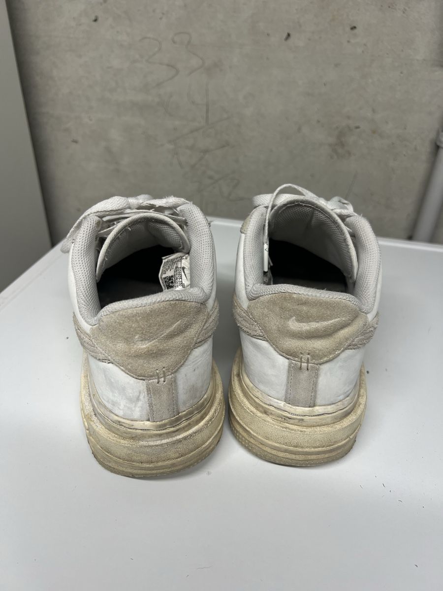 Nike Scarpe da uomo: Nike Air Force 1 Luxe White – Usato da Villars-Ste-Croix venduto da Maaaat 4