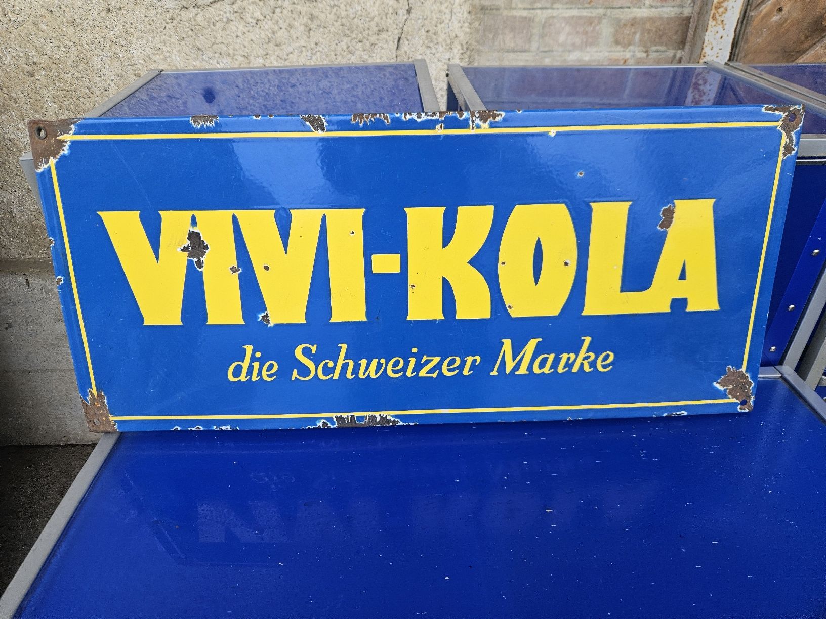 Insegne: Vivi Kola Schild – Usato da Bellach venduto da mas_hqw8 1