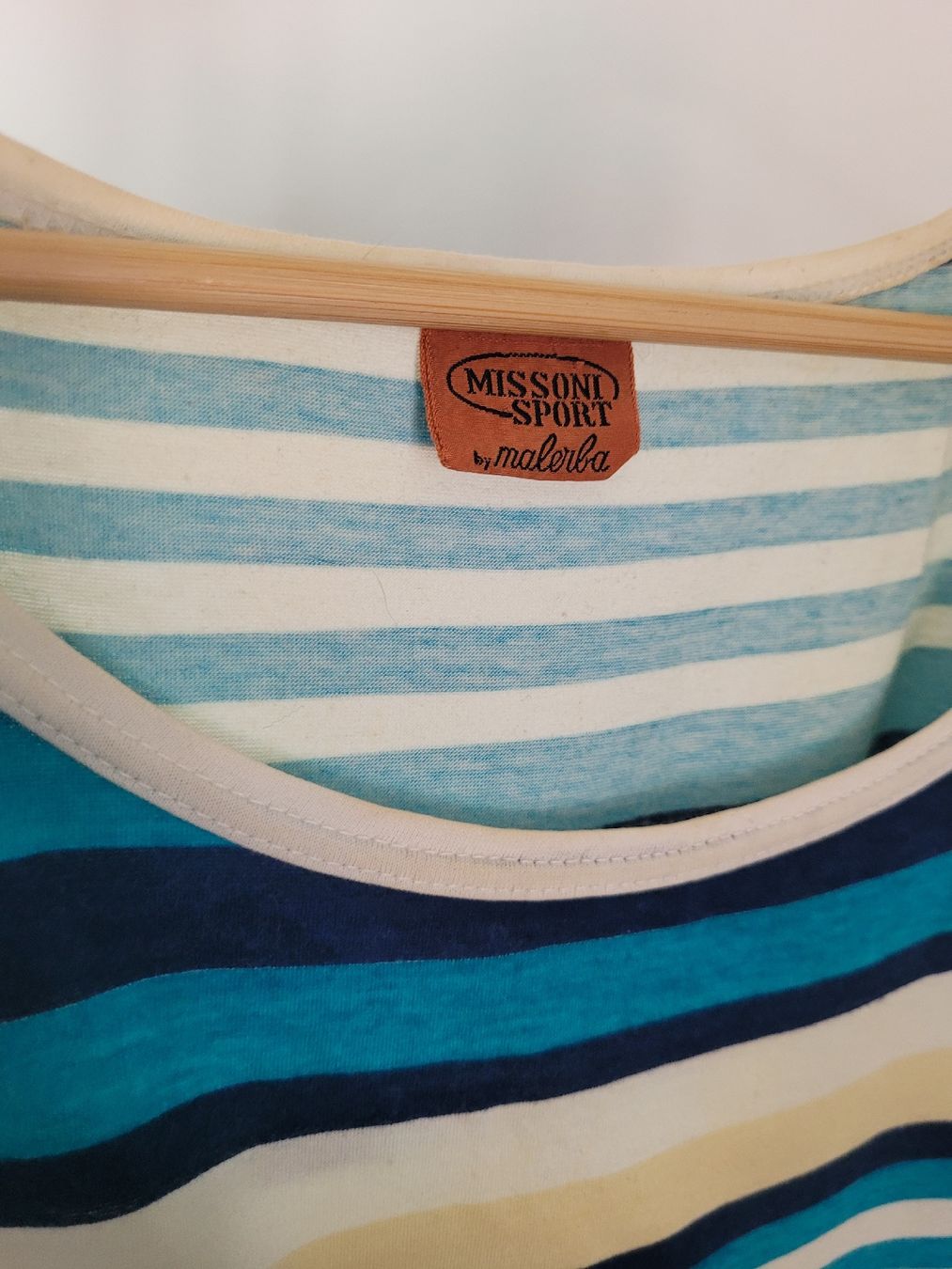 Missoni Top: MISSONI SPORT TOP – Usato da Zürich venduto da mer_6tqg 2