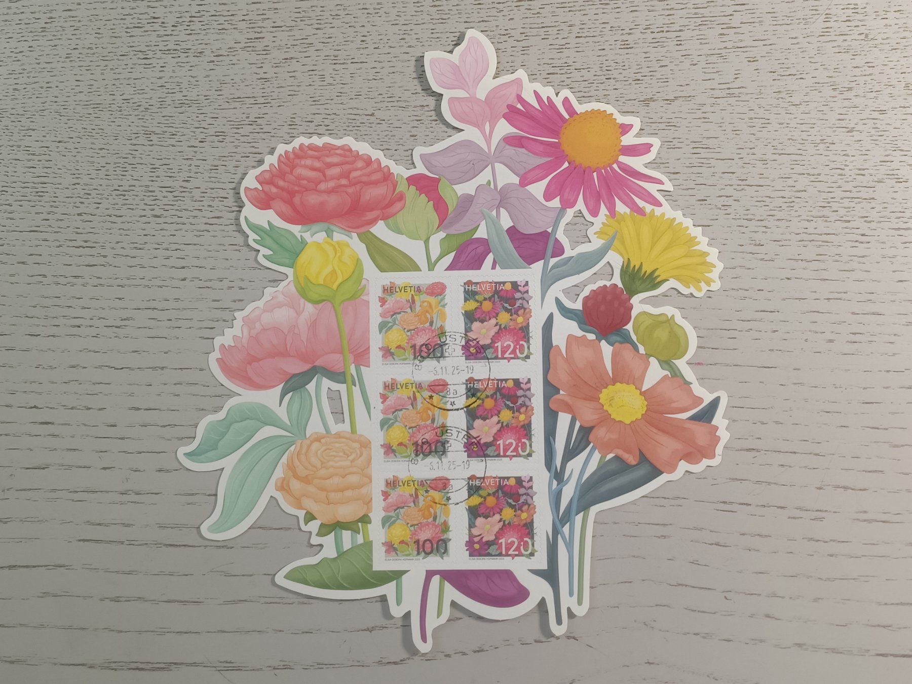 Tutti i francobolli: 2025 Saisonale Blumen Minisheet Vollstempel – Usato da Dübendorf venduto da goeggi79