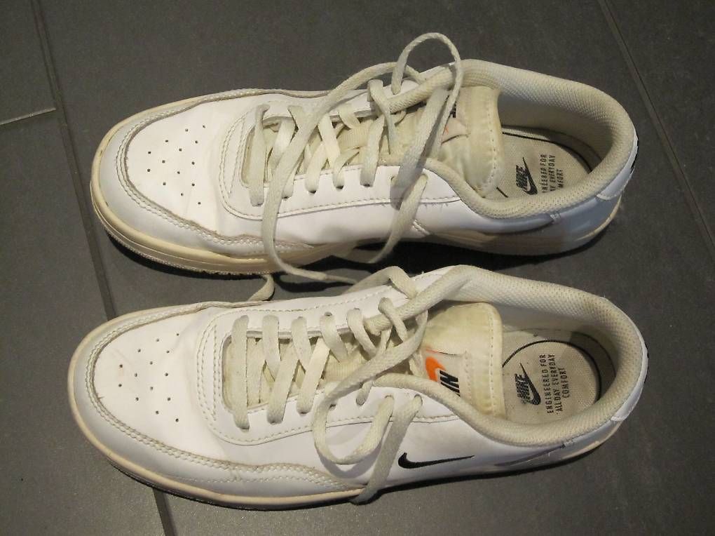 Nike Scarpe da donna: Nike Sneakers niedrig – Usato da Steinhausen venduto da ladisci 4