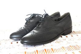 Schwarze Damen Leder-Schnürschuhe Gr. 38