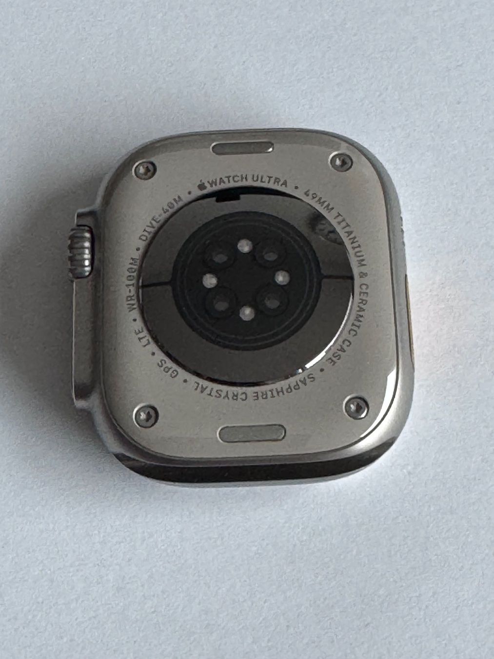 Apple Smartwatch: Apple Watch Ultra 2 Cellular – Usato da Frick venduto da andreas.meier 3