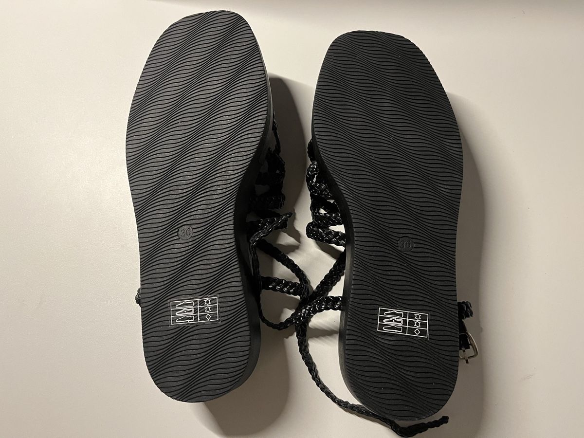 Damenschuhe: Melvin & Hamilton Black Braided Platform Sandals - Size 36 – Neu (gemäss Beschreibung) aus Thalwil von dia_kgx8 8