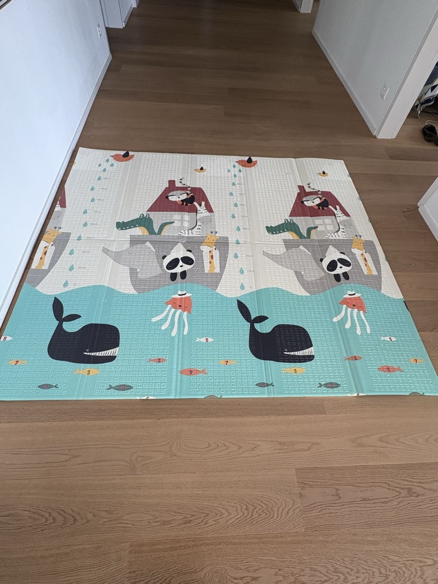 Spielmatte: Two sided soft mat for play or rest 180x200 – Gebraucht aus St. Gallen von ott_f827 1