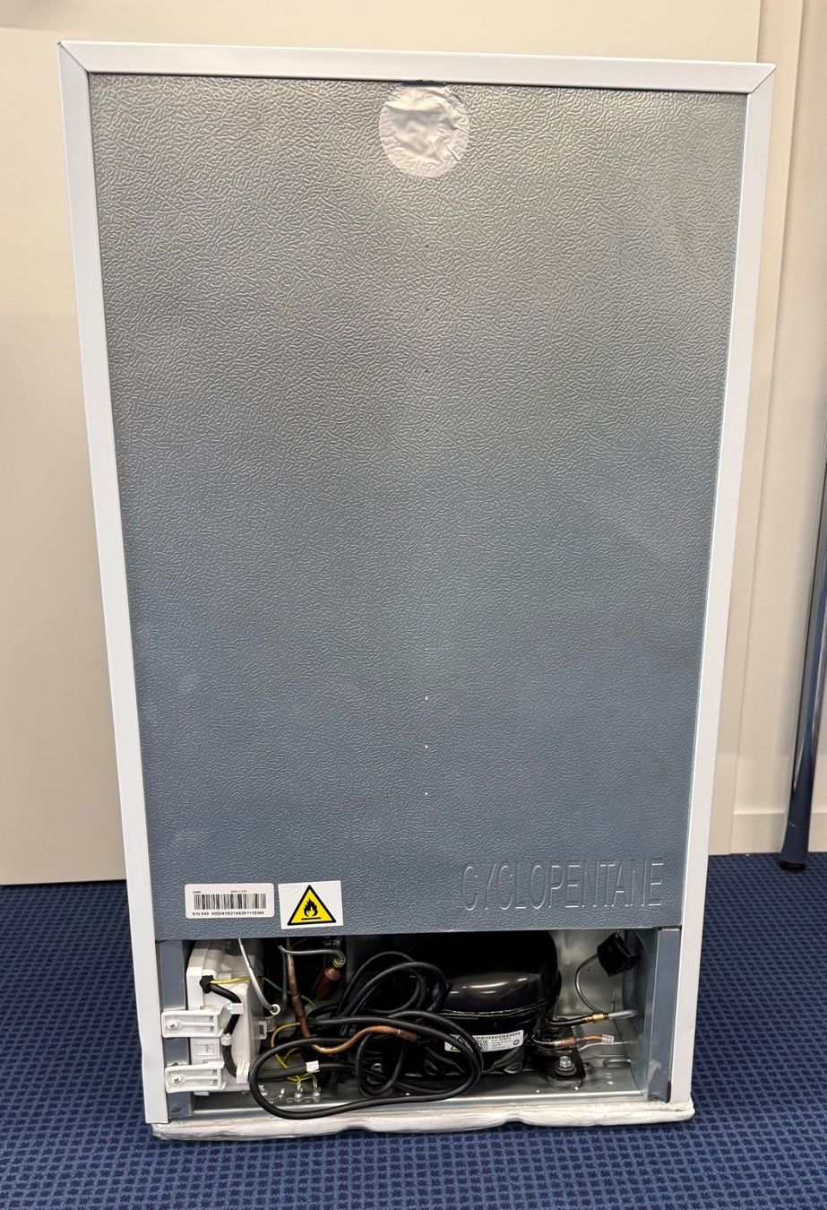 Congelatori: DO91137F Gefrierschrank – Nuovo (secondo la descrizione) da Wängi venduto da SPCSHOP 5