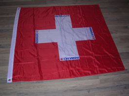 Schweizer Fahne 108 x 115 cm und mit 2 Ösen