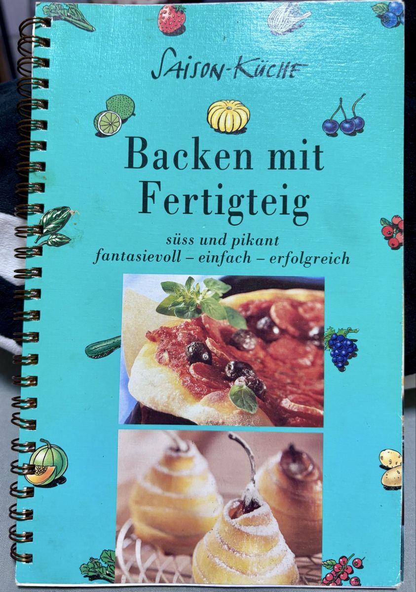 Livres: Backen mit Fertigteig – D'occasion à Basel par Mirejus