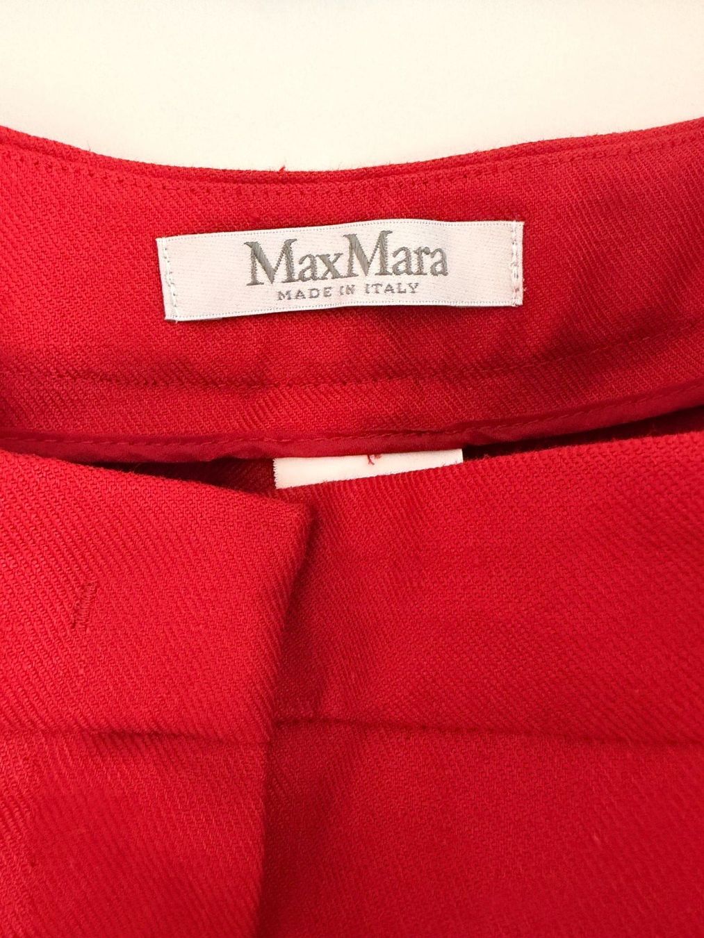 Max Mara Pantaloni: Max Mara Leinenhose rot, Grösse 38 – Usato da Männedorf venduto da MAUS1902 1
