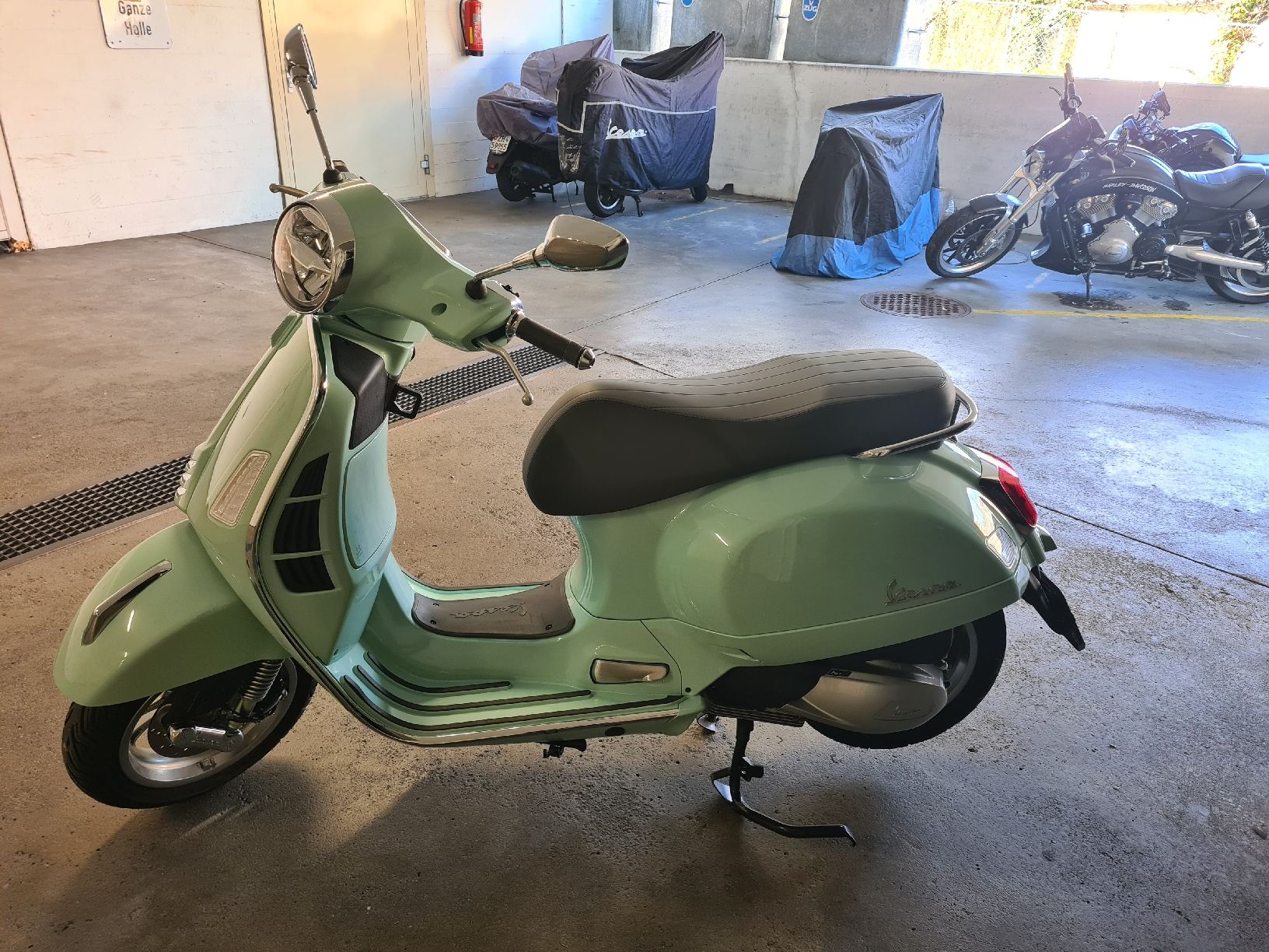 Piaggio Strada: Piaggio Vespa GTS 300 – Nuovo (secondo la descrizione) da Richterswil venduto da orangsche91 2