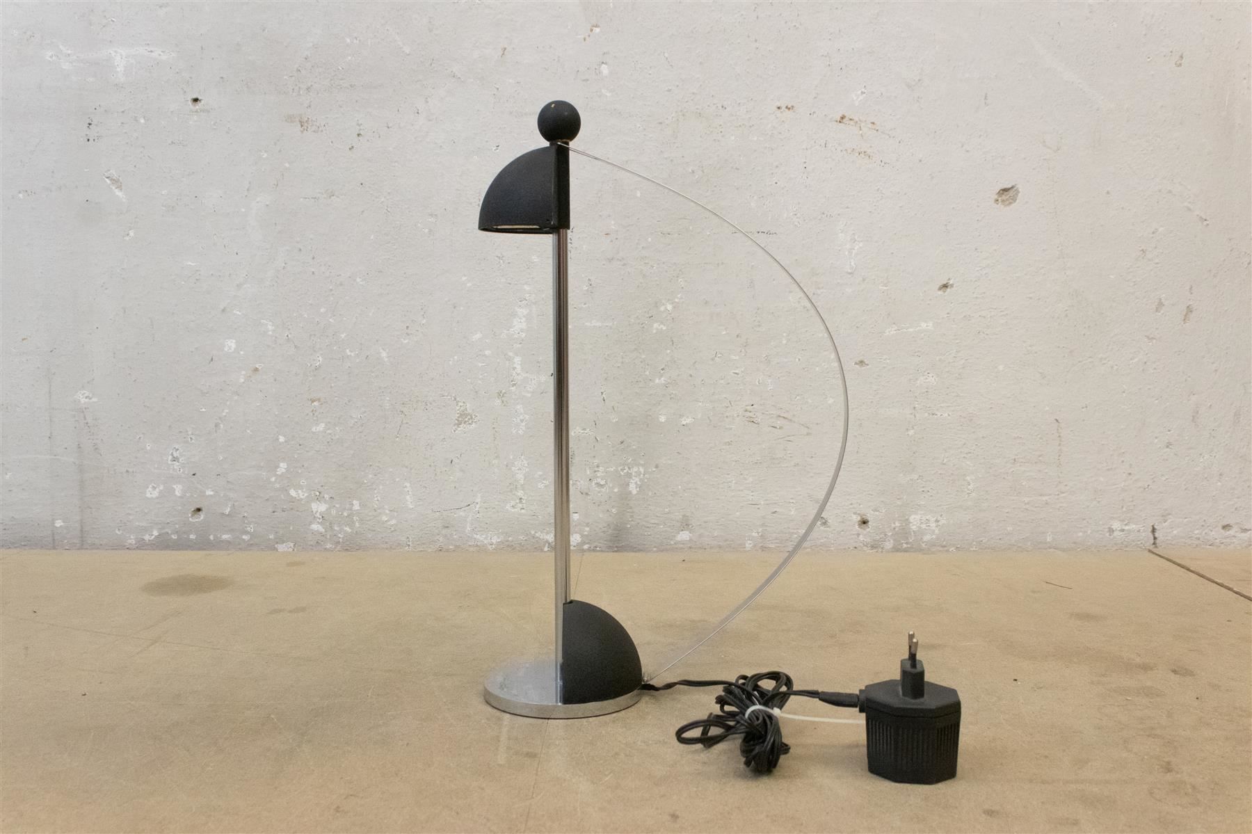 Lampen: Tischbogenlampe von Martine Bedin – Gebraucht aus Zürich von ZuercherBrockenhaus