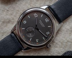 Nomos Club Dunkel Ruthenium Automatic Glasboden