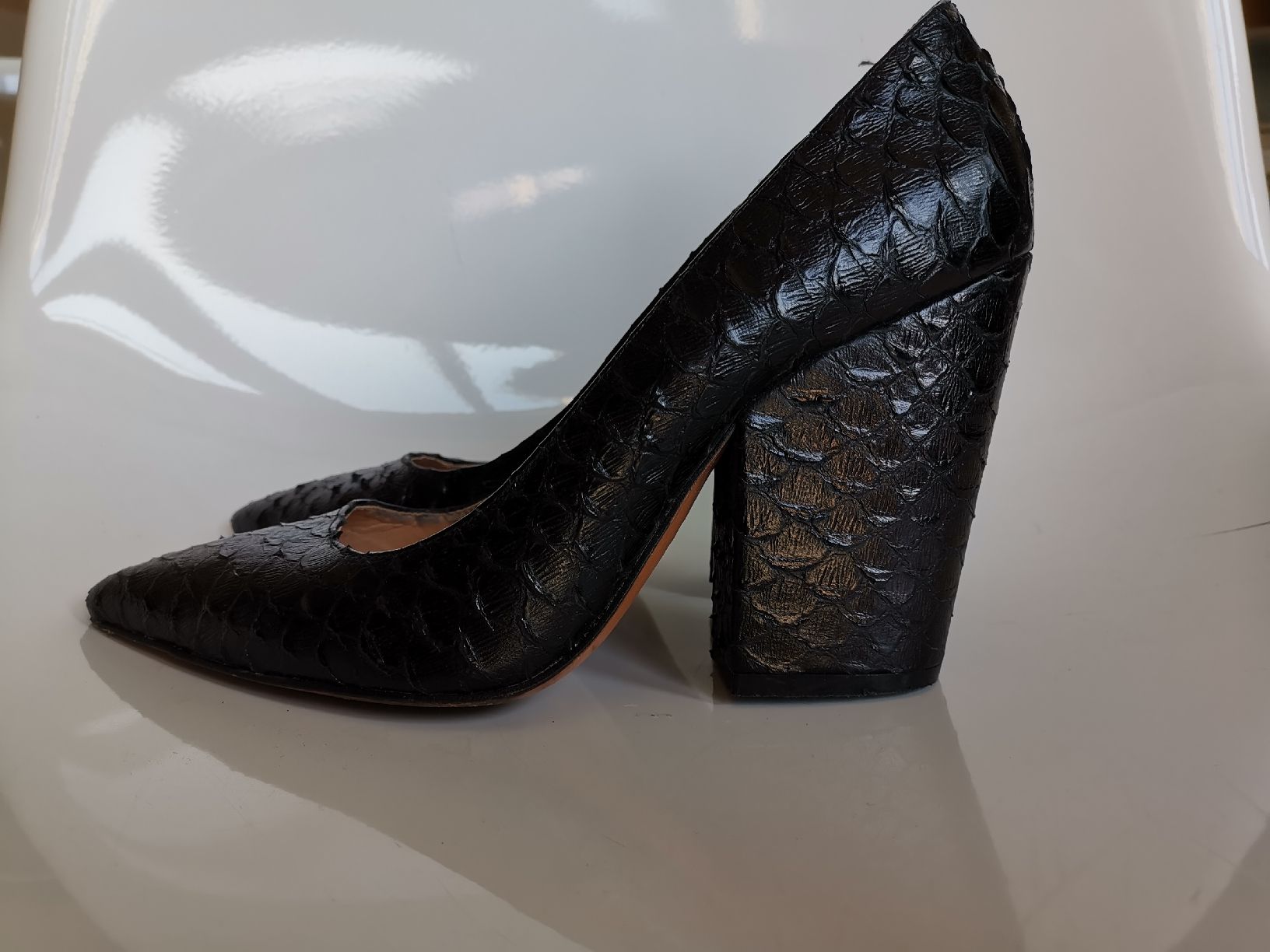 Scarpe da donna: Luiza Barcelos Designer Echt Phyton Leder Schuhe  – Usato da Uerikon venduto da pink_flamingo 2
