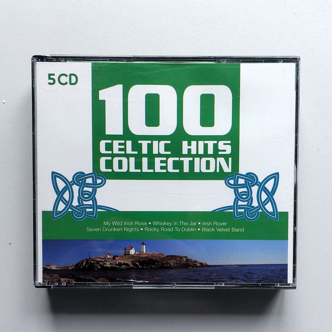 CD: 100 Celtic Hits Collection (5 CD's) – Usato da Rickenbach ZH venduto da Pabag