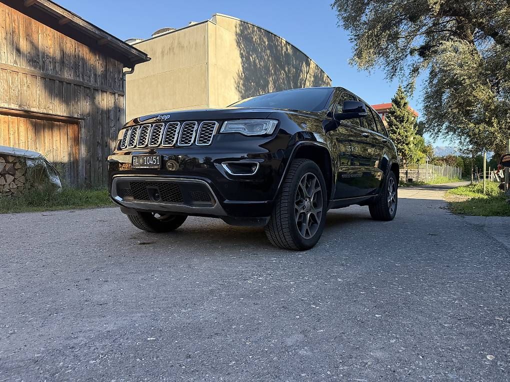 Jeep Automobili: Jeep Grand Cherokee – Usato da Triesen venduto da gaudi86